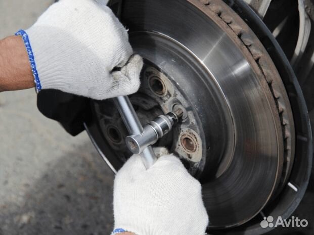 Замена передних тормозных колодок volkswagen polo