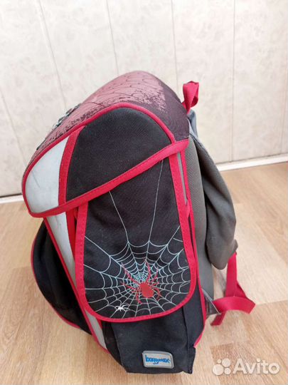 Школьный рюкзак