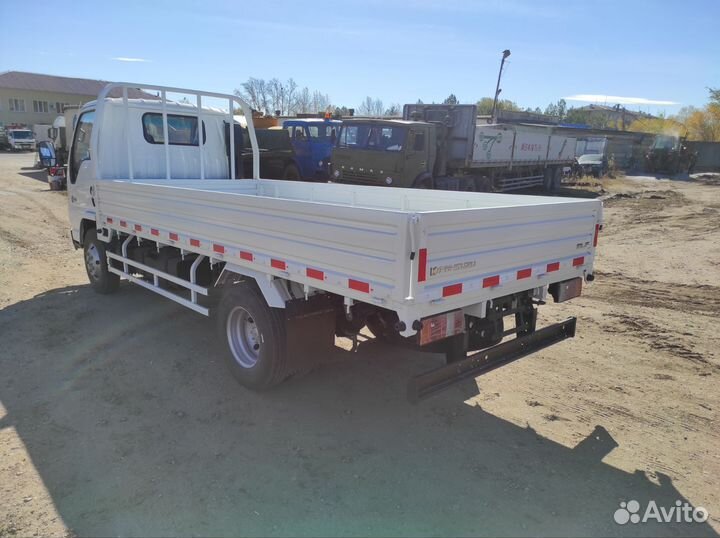 Isuzu Elf, 2024