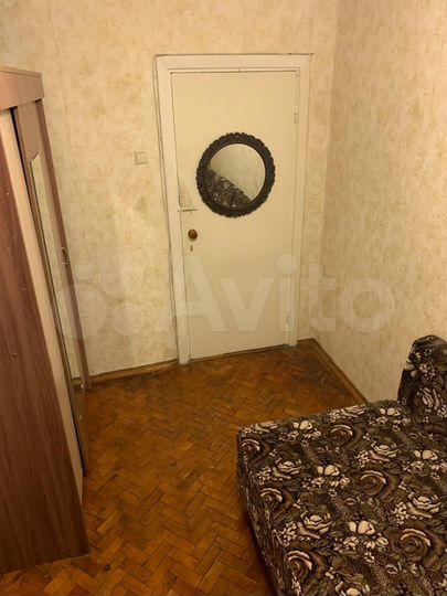 Комната 9 м² в 2-к., 5/5 эт.