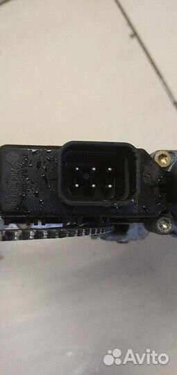 Стеклоподъемник электрический передний левый