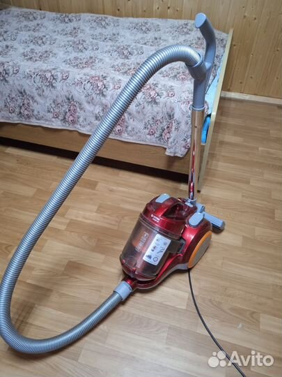 Пылесос Vitek