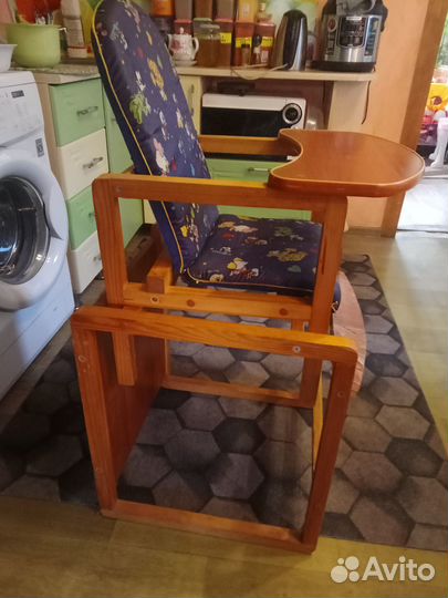 Стульчик для кормления