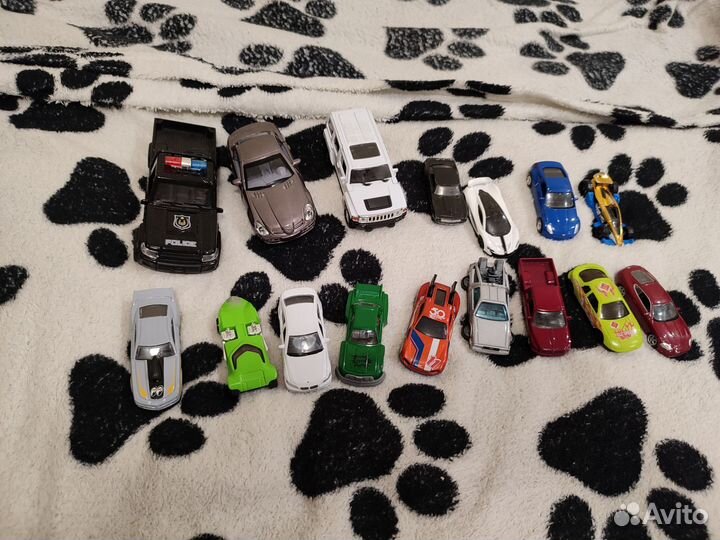 Игрушки машинки пакетом