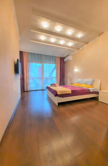 2-к. квартира, 110 м², 3/27 эт.