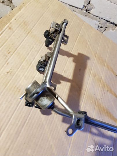 Топливная рампа Audi A6 с5-98г