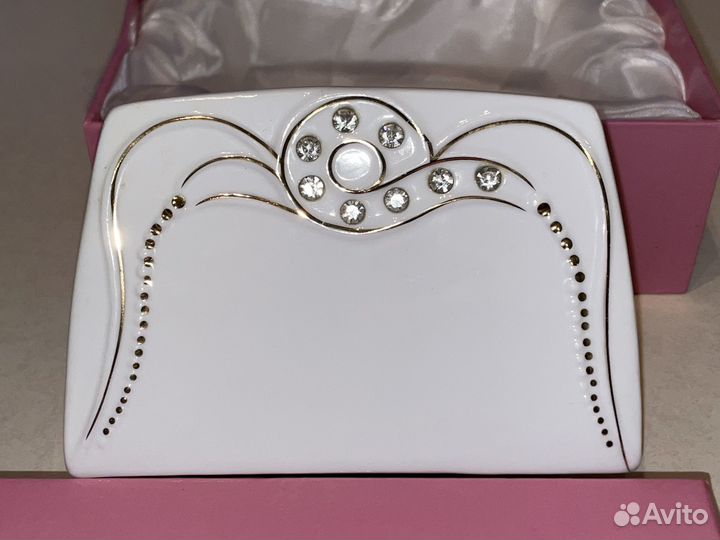 Салфетница со стразами