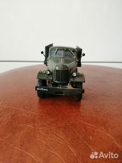 Модель грузовика