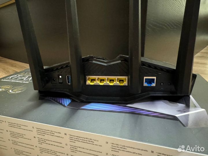 Wi-Fi роутер asus RT-AX82U, AX5400