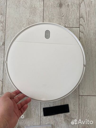 Робот пылесос xiaomi mi robot vacuum mop essential