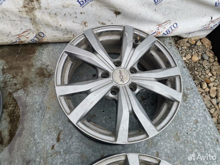 Комплект литых дисков R16 5/110