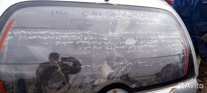 Стекло Opel omega