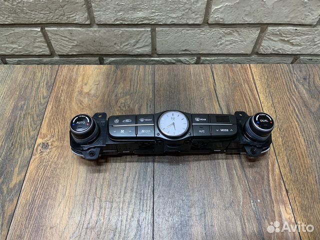 Hyundai Equus Блок управления климат. установкой