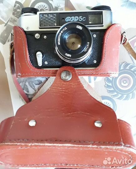 Пленочный фотоаппарат