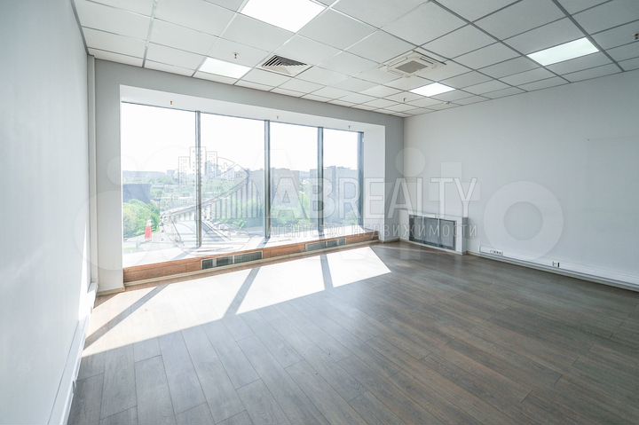 2 этажа Офисы 1263 м² в в бц А класс цао м.Курская