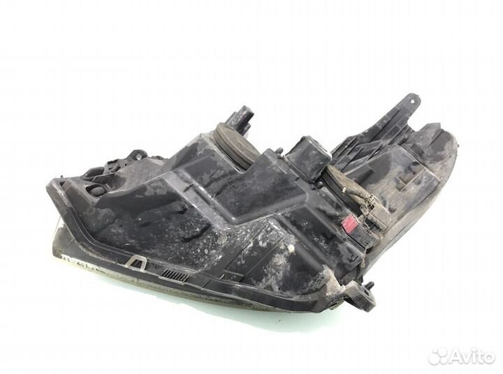 Фара правая Opel Astra H 1.6 I 2006