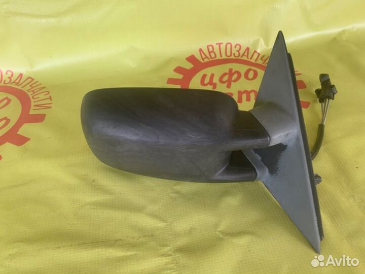 Зеркало заднего вида боковое переднее правое