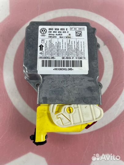 Блок управления airbag Audi Q5 CDN 2010