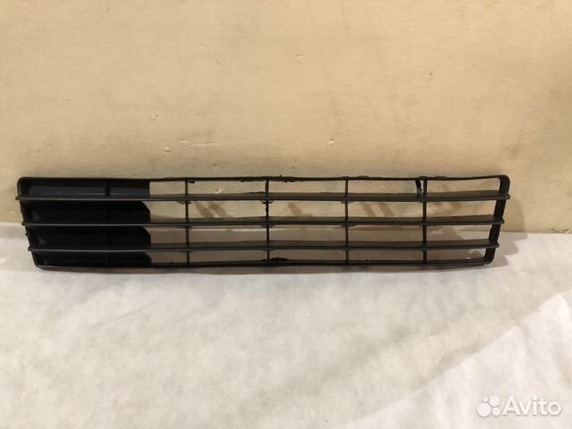 Решетка бампера Сузуки Свифт suzuki swift 04-10