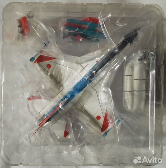 Легендарные самолеты F-2 1/72 Hobby Master