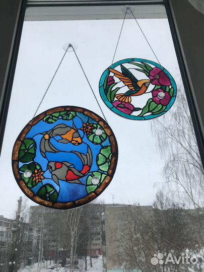 Витраж. Ловец солнца. Два карпа