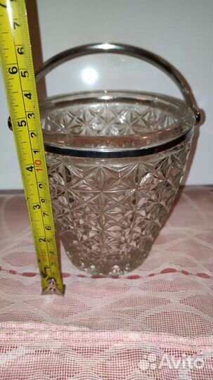 Конфетница стеклянная