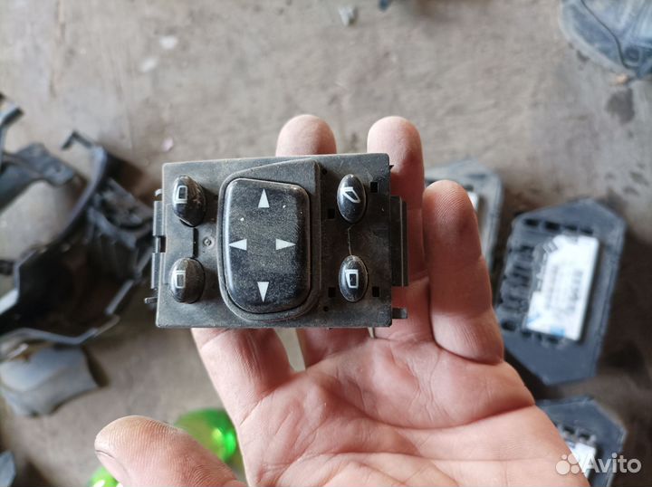 Блок управления зеркалами mercedes w220