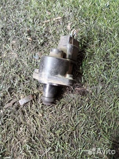 Клапан холостого хода Suzuki Escudo G16A