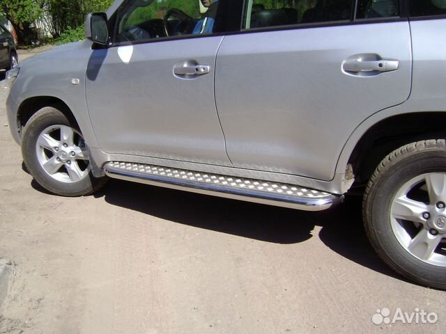 Пороги Land Cruiser 200 (новые)