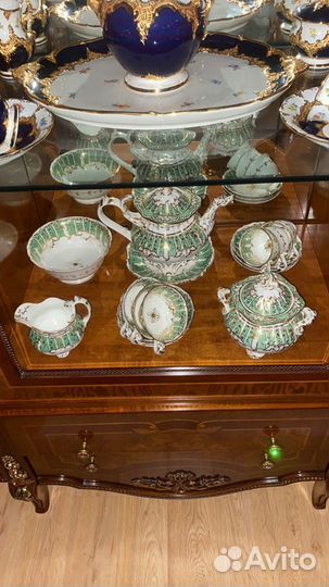 Старинный английский сервиз