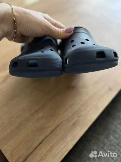 Crocs