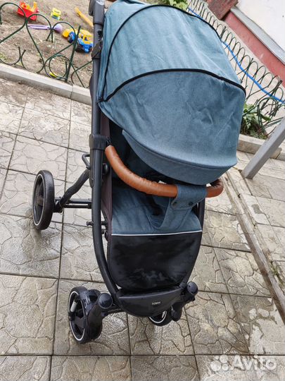 Прогулочная коляска Tomix Stella