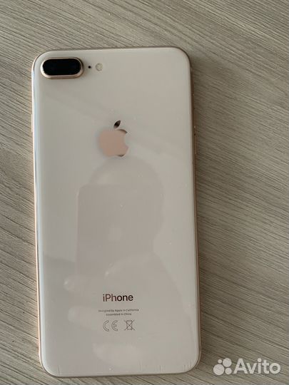iPhone 8 Plus, 64 ГБ