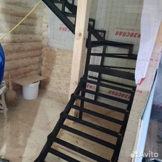 Металлокаркасы для лестниц