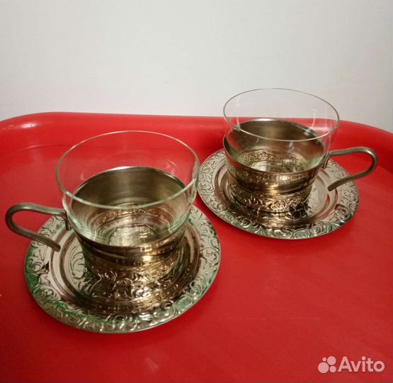 Набор из вазы и чашек сткло-металл
