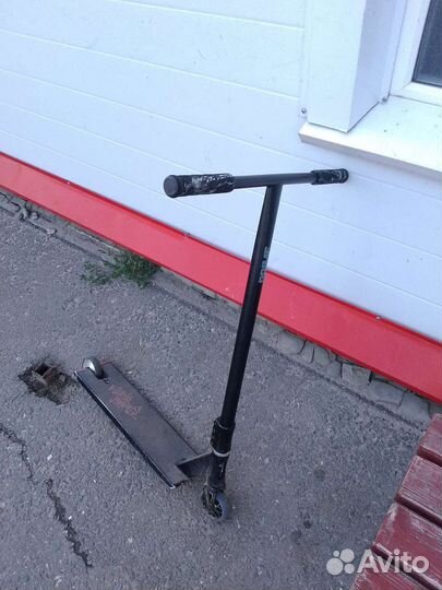 Трюковой самокат