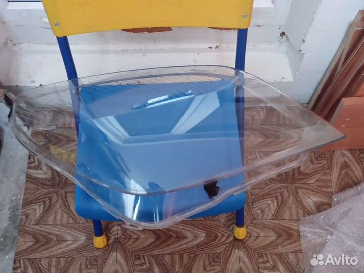 Стекло правой фары opel astra h (ксенон)