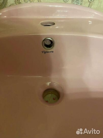 Раковина с подставкой