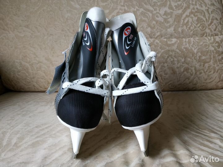 Хоккейные коньки Botas Pulsar 112 р