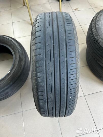 Yokohama BluEarth-A 215/65 R17 90U