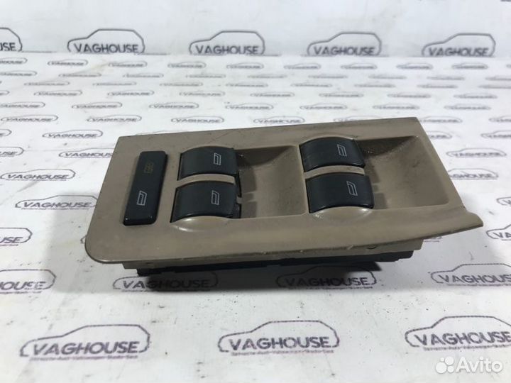 Блок управления стеклами левый Audi A6 C5 2.4 ALF