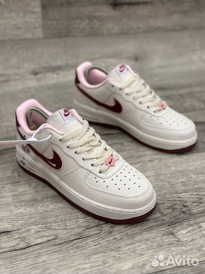 Nike Air Force 1 Low Valentine's Day 2023