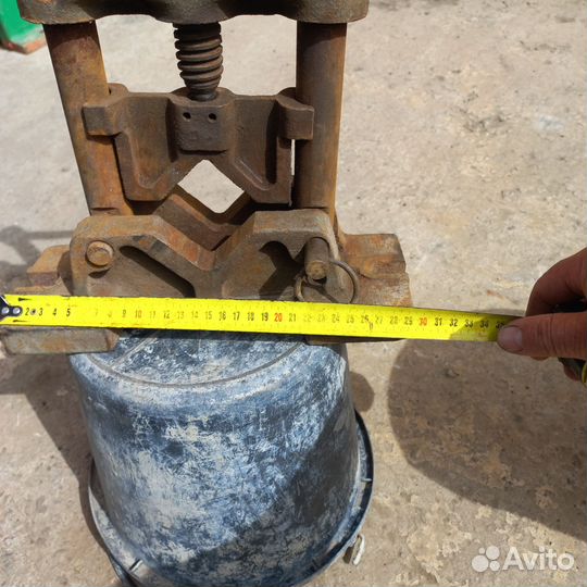 Тиски трубные СССР