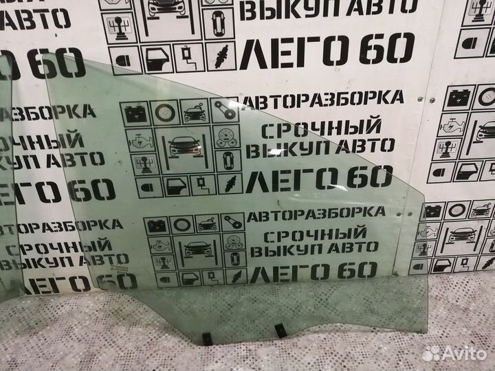 Стекло двери для Citroen C4 2005-2011