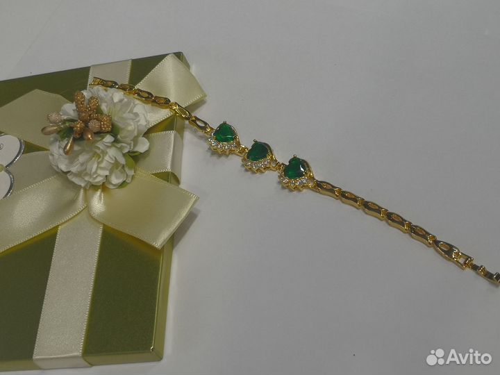 Браслет на руку женский бижутерия со стразами