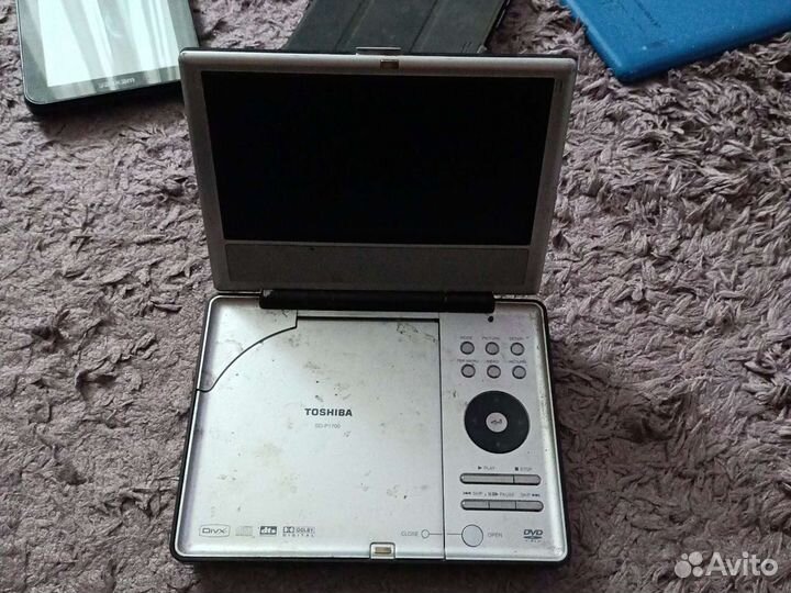 Toshiba portable DVD player P1700SR