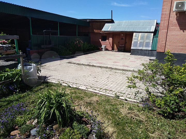 Дом 111 м² на участке 17 сот.