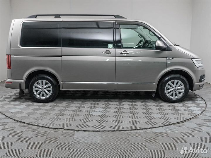 Volkswagen Multivan 2.0 AMT, 2018, 123 313 км