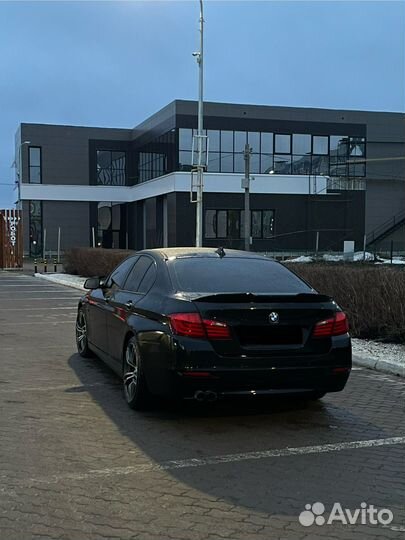 Спойлер на bmw f10