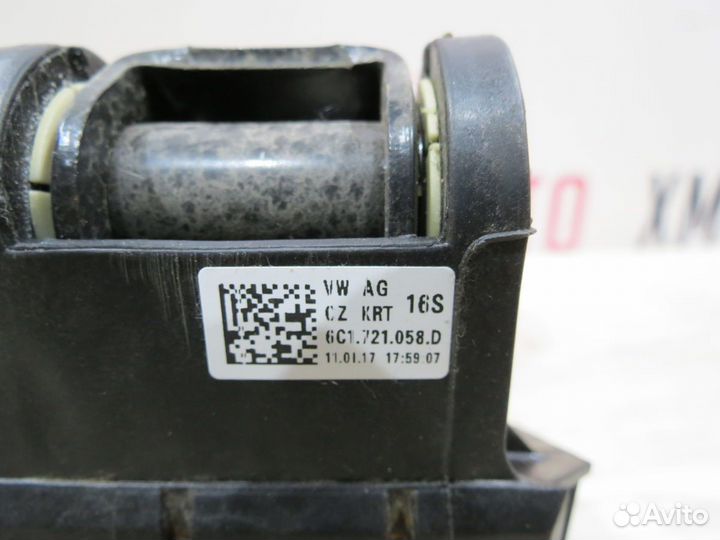 Педаль тормоза Skoda Rapid